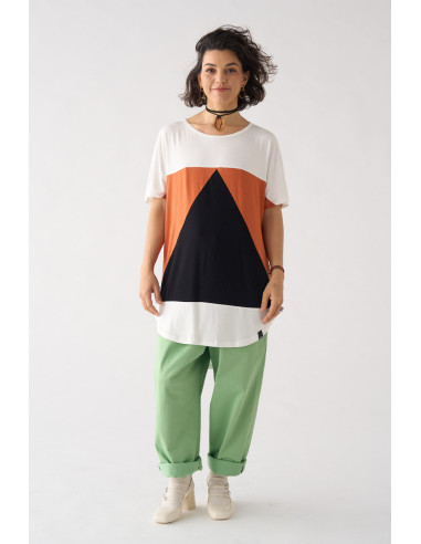 CAMISETA AEQUILATERUS MARFIL BRICK