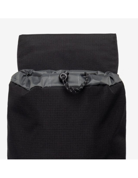 MOCHILA VANDRA MINI SCOUT NEGRA