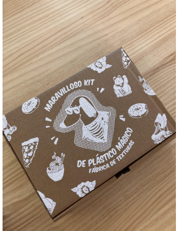 KIT PINS Y LLAVEROS