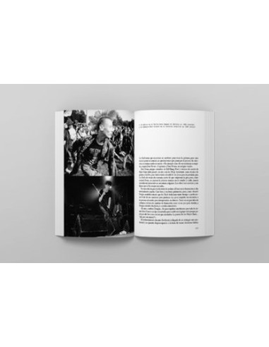 Besos de Alambre de Espino: La historia de The...