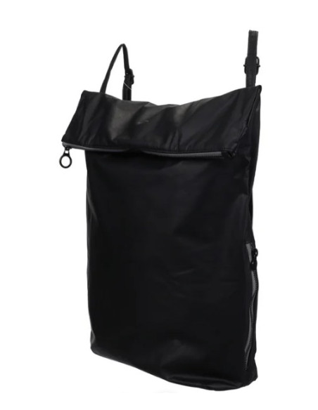 MOCHILA NEGRA